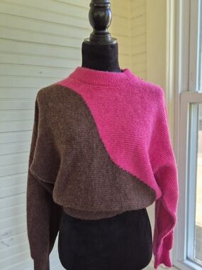 Lush by VICI - Colorblock Brown and Hot Pink Women's Sweater - Medium